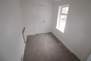Bedroom- click for photo gallery